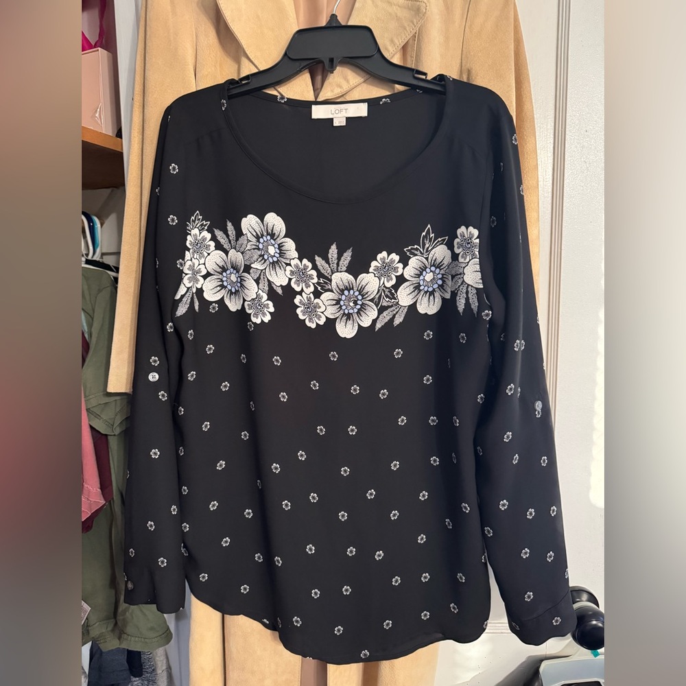 LOFT Black and White Floral Blouse